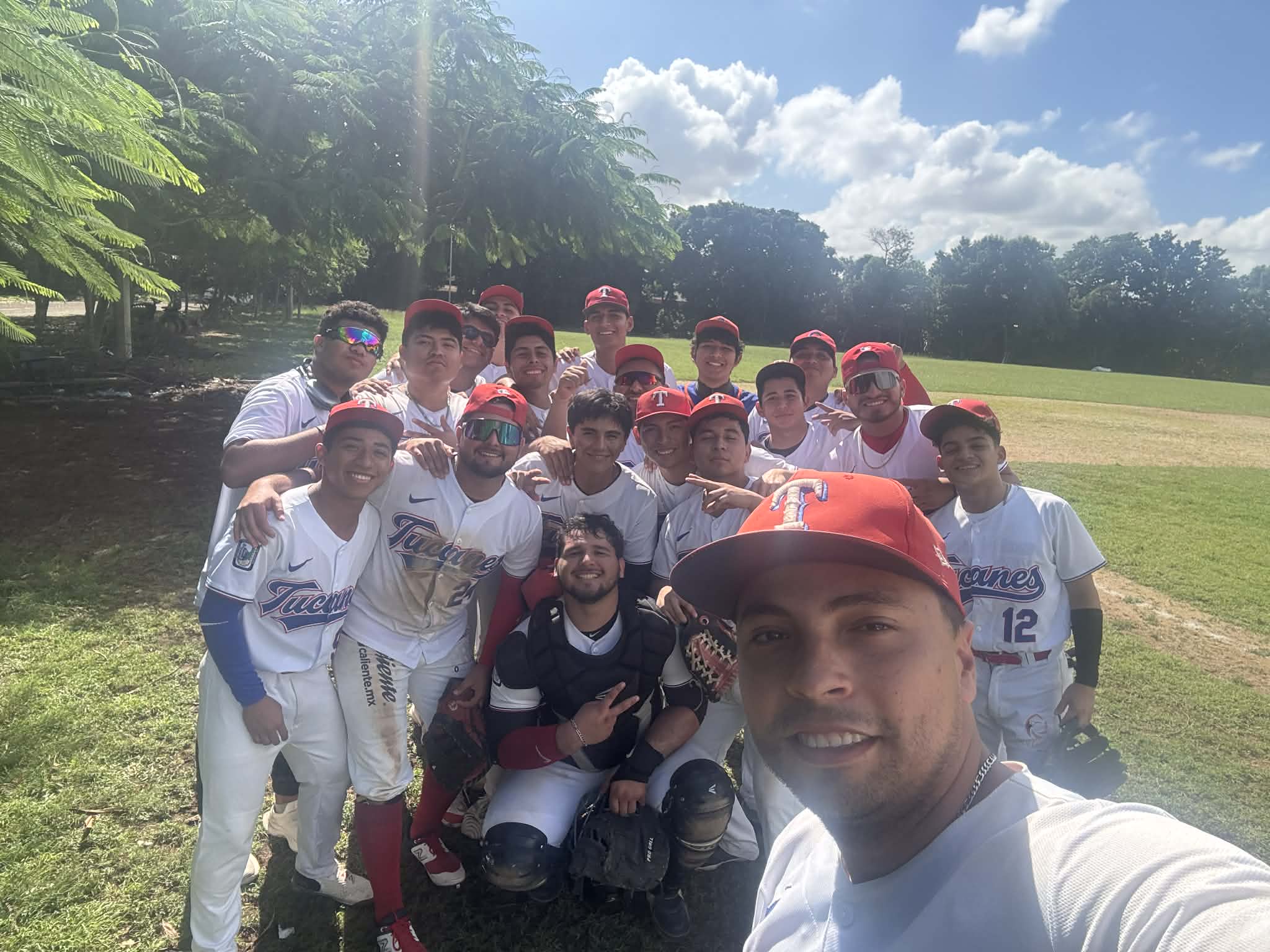 Messenger creation B1940657 FF55 4CCC 9B9F B4F8BB1FE2F4