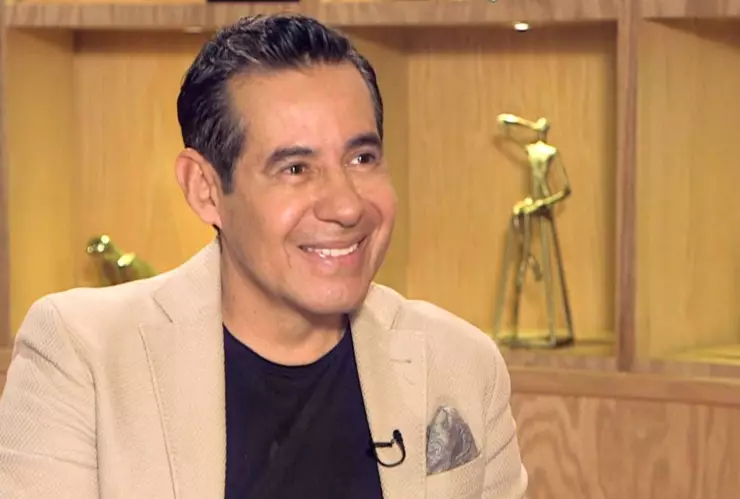 Acusan a Yordi Rosado de Enamorarse de una Colaboradora y Despedirla  Injustificadamente - Diario Cambio 22 - Península Libre